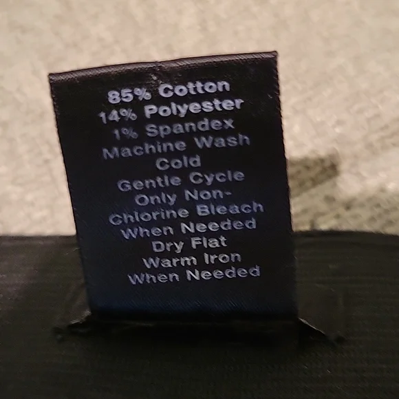 Ann Taylor pencil tweed-like skirt without the wool. Size 10 - Picture 6 of 6